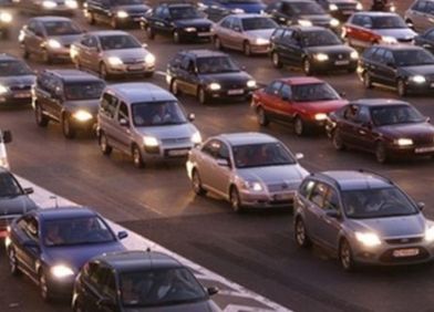 HRVATSKA - ZA VRIJEME LJETNJOG RAČUNANJA VREMENA NIJE OBAVEZNA VOŽNJA S UPALJENIM SVJETLIMA DANJU