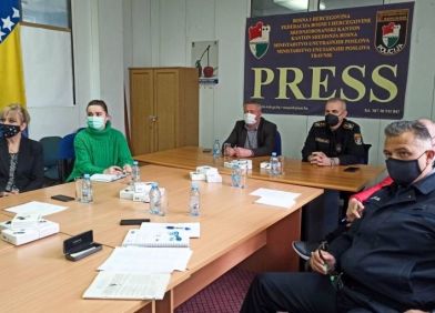 BIHAMK DONIRAO PRENOSNE GPS UREĐAJE MUP SREDNJEBOSANSKOG KANTONA